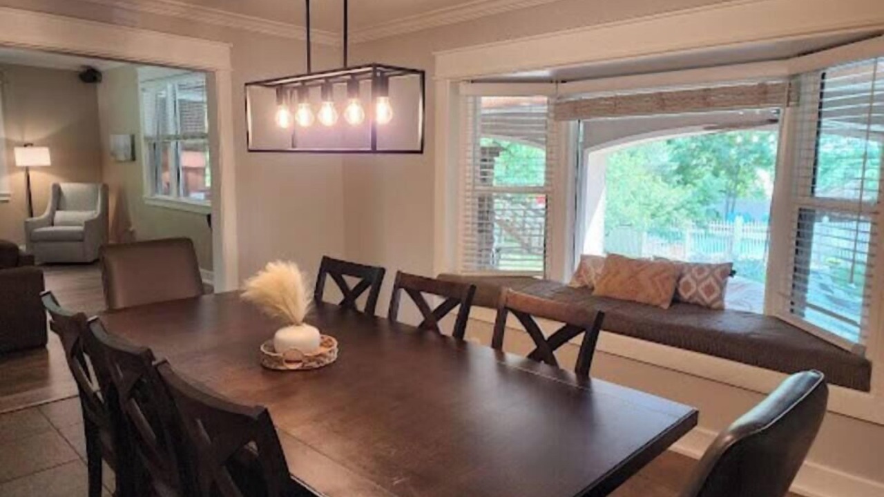 Photo of Livingroom in Greater South Side