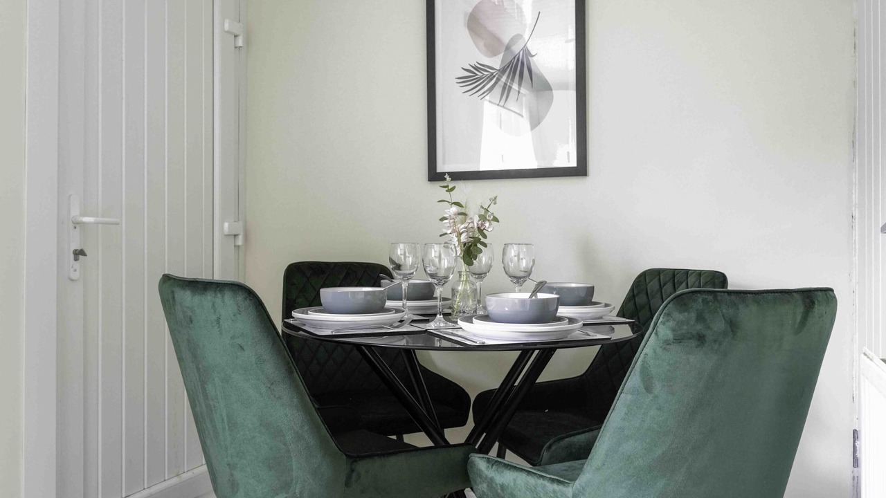 Photo of Livingroom in Larkhall