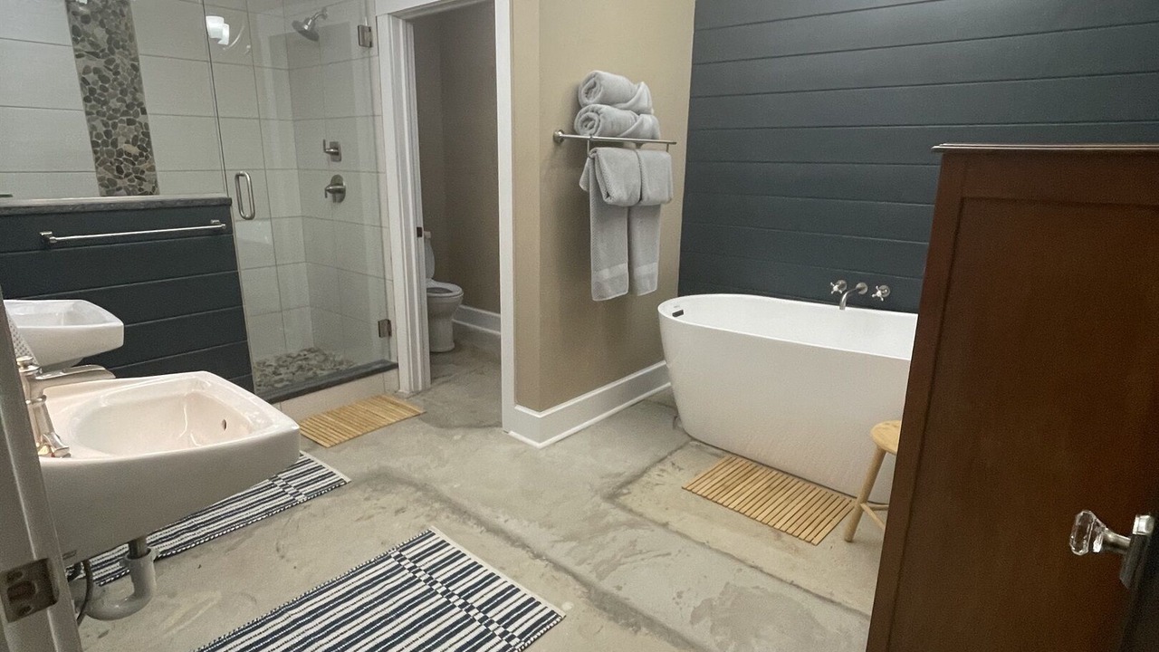 Photo of Bathroom in Mountain Home
