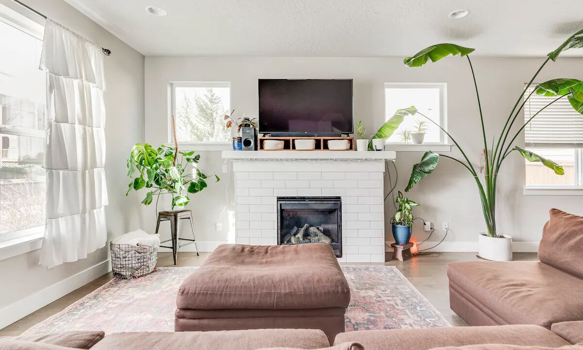 Photo of Livingroom in Boyd Acres