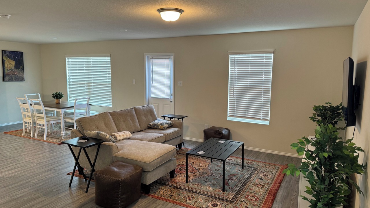 Photo of Livingroom in Forney
