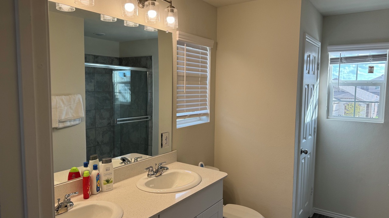 Photo of Bathroom in Forney