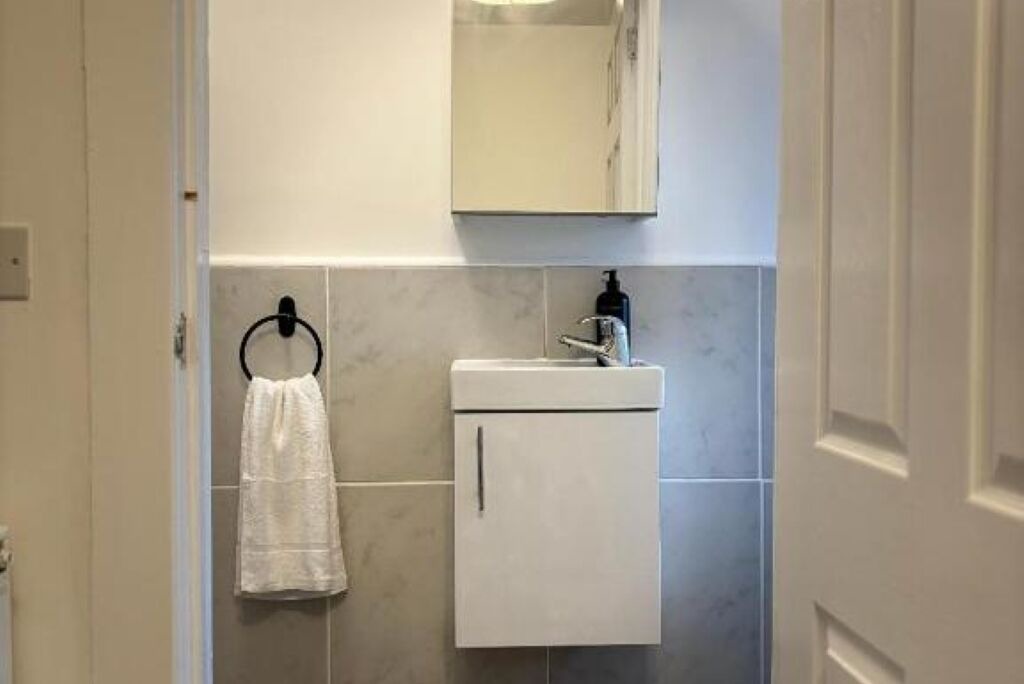 Photo of Bathroom in Penarth