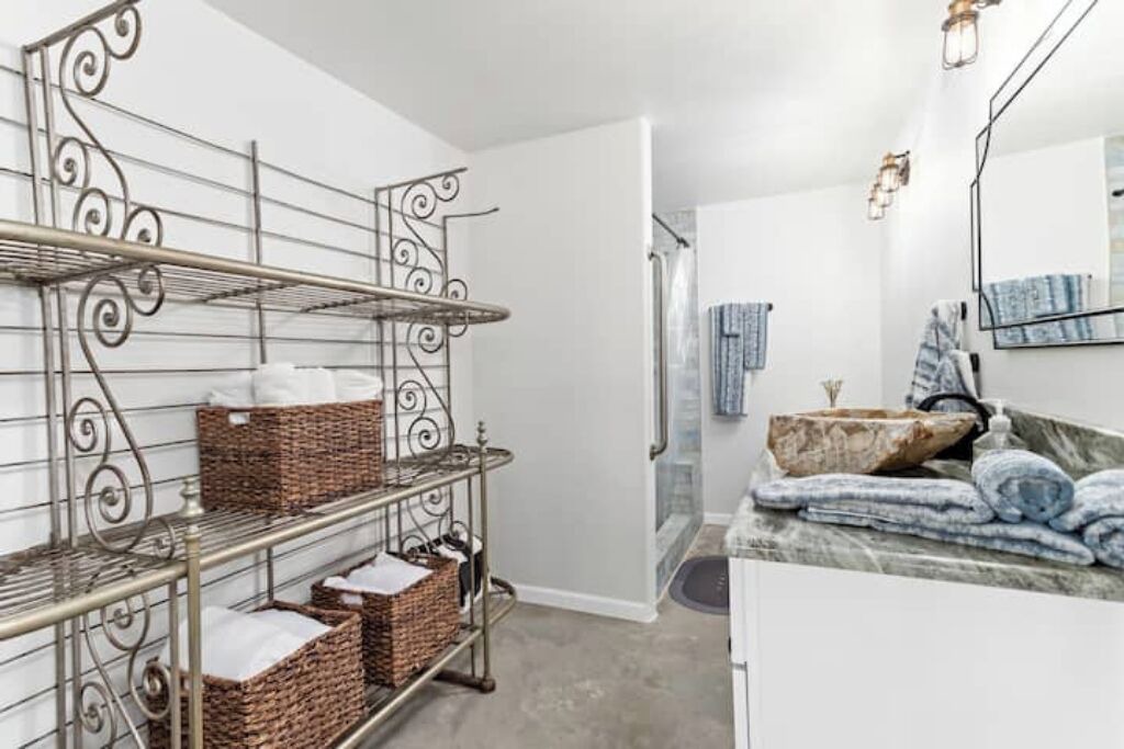 Photo of Bathroom in Hillister