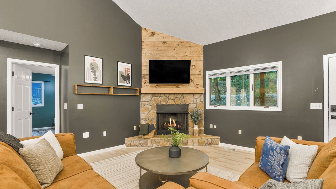 Photo of Bedroom in Massanutten