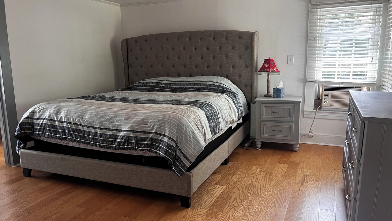 Photo of Bedroom in Pilot Mountain