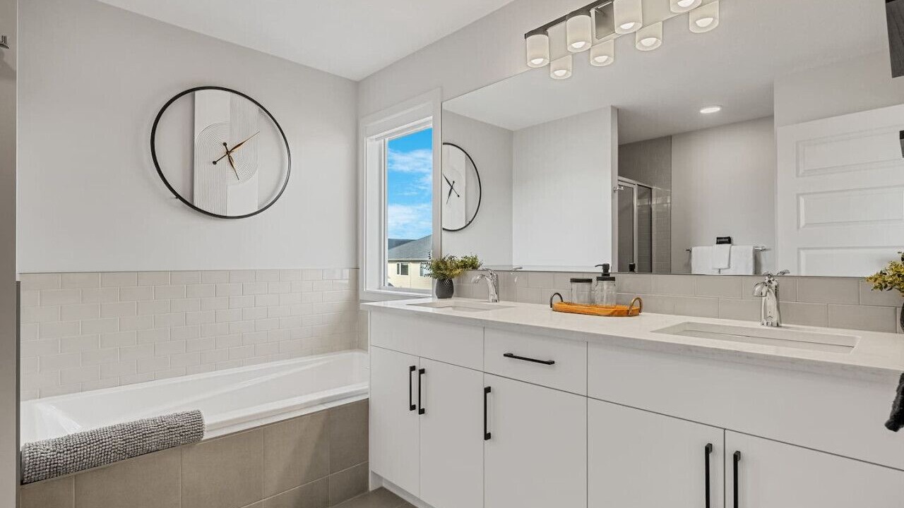 Photo of Bathroom in Cochrane