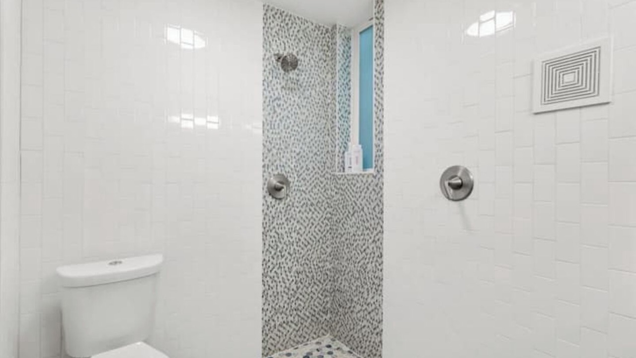 Photo of Bathroom in Holly