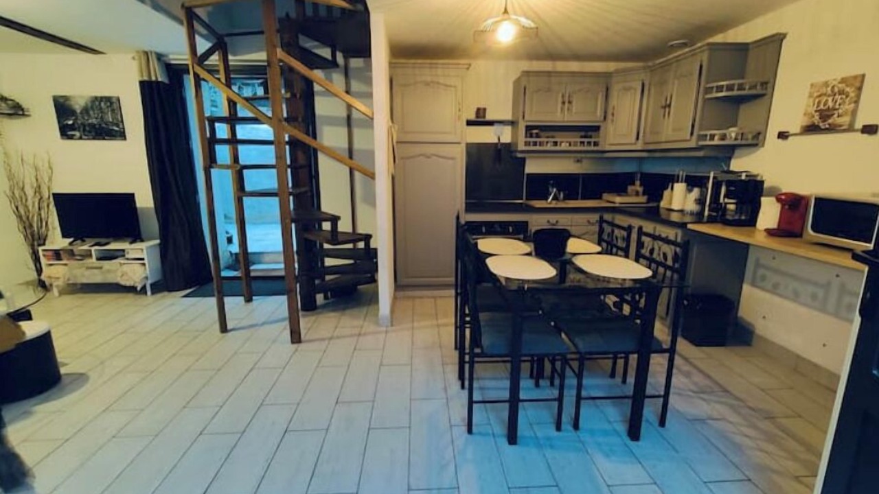 Photo of Others in Montbazon