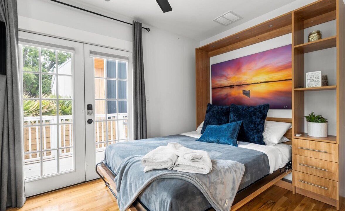 Photo of Bedroom in Holly