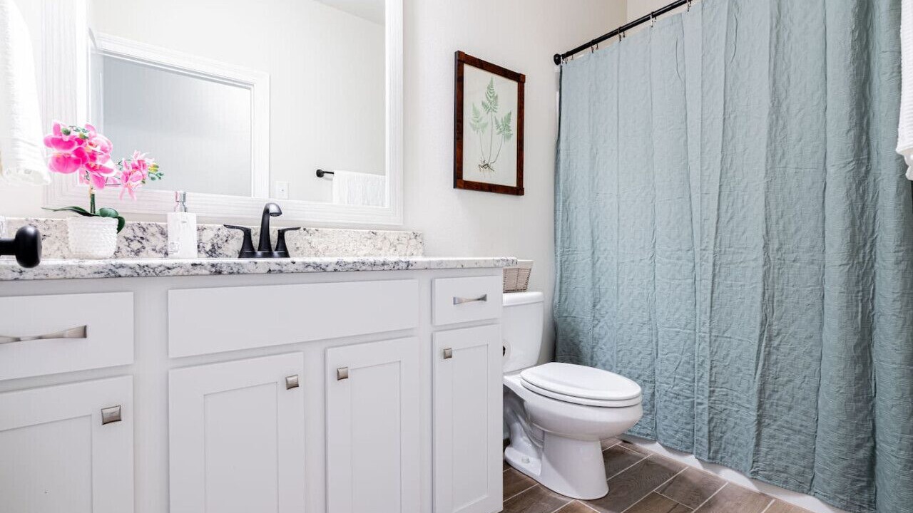 Photo of Bathroom in Milton