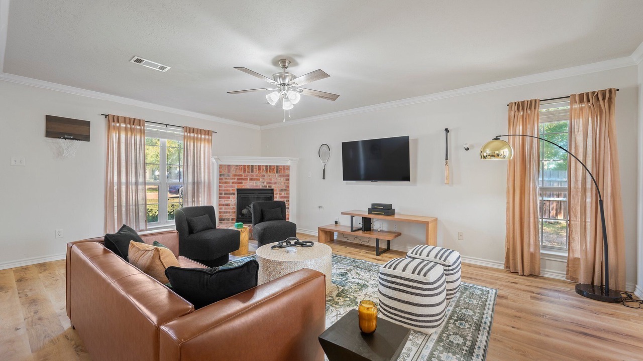 Photo of Bedroom in Southern Plantation