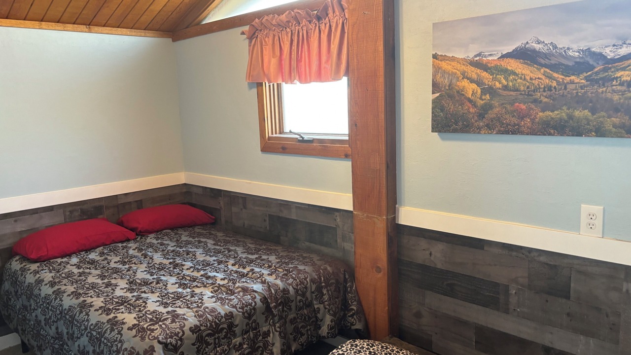 Photo of Bedroom in Laramie
