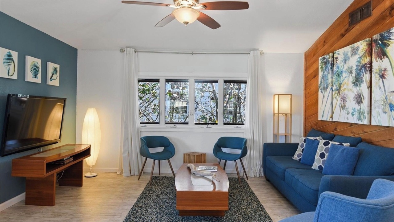 Photo of Livingroom in Bethune Beach