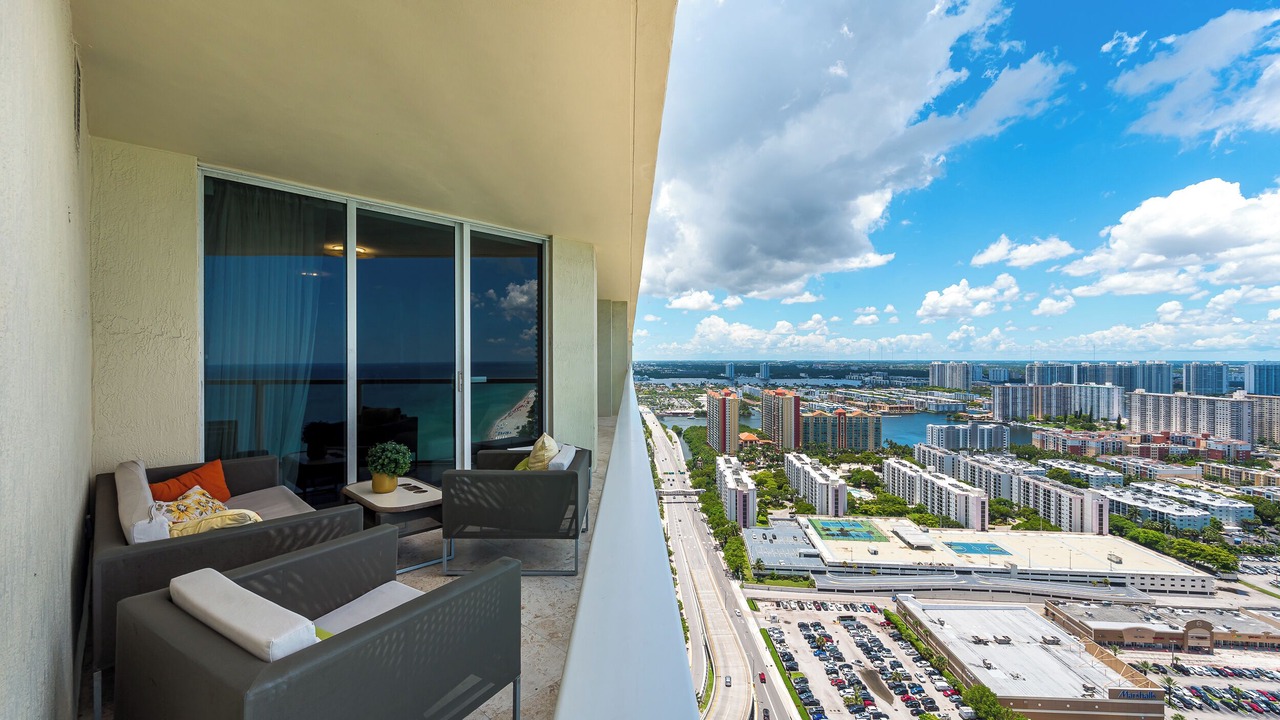 Photo of Outdoor in Sunny Isles Beach