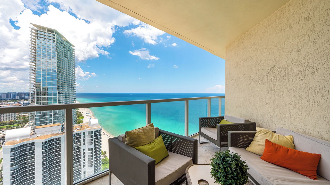 Photo of Outdoor in Sunny Isles Beach