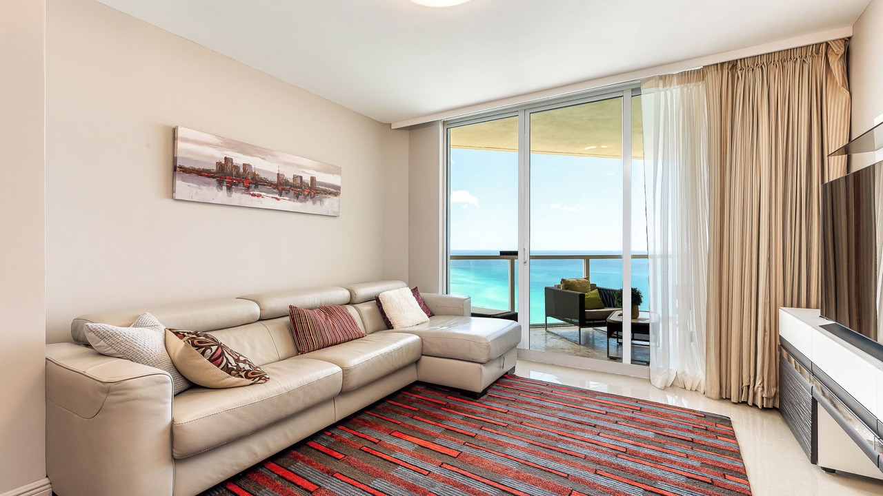 Photo of Livingroom in Sunny Isles Beach