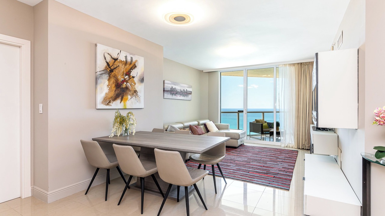 Photo of Livingroom in Sunny Isles Beach