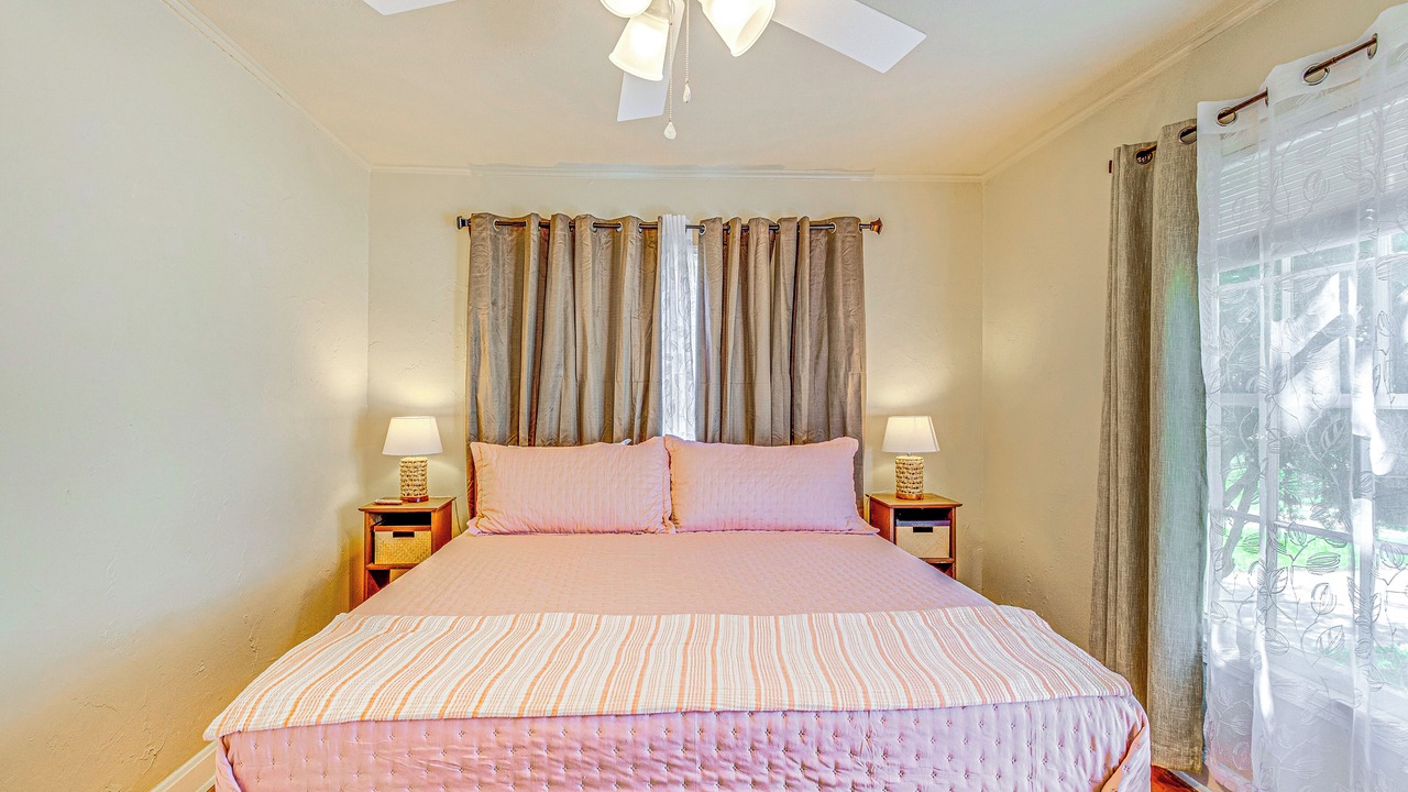 Photo of Bedroom in Del Mar