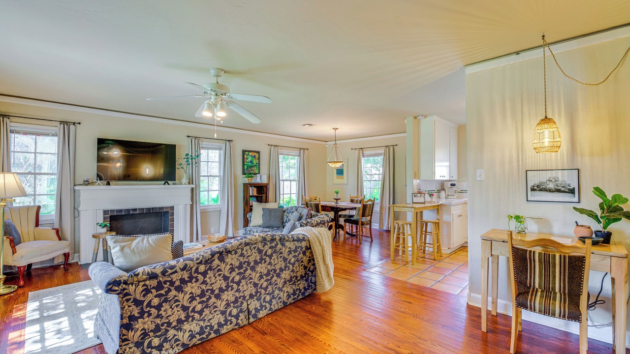 Photo of Livingroom in Del Mar