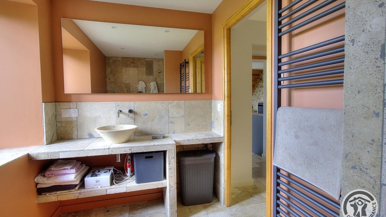 Photo of Bathroom in Thurins