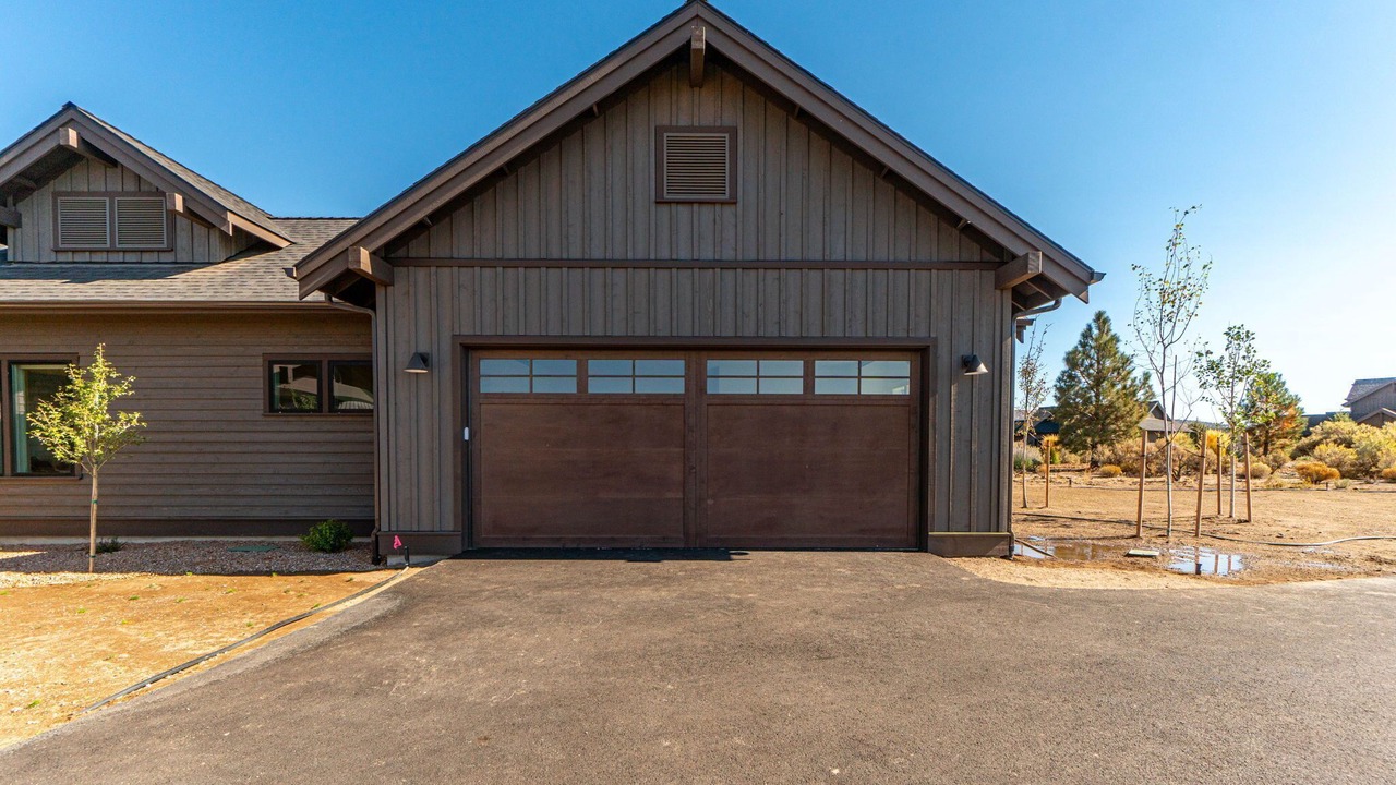 Photo of Outdoor in Alfalfa