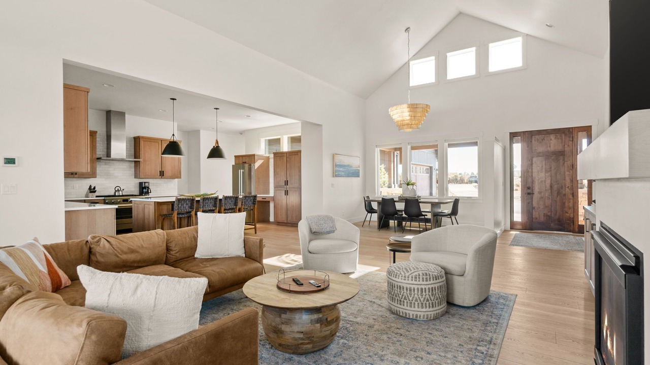 Photo of Livingroom in Alfalfa