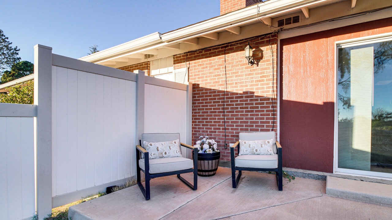 Photo of Patio Balcony in Paradise Hills Civic