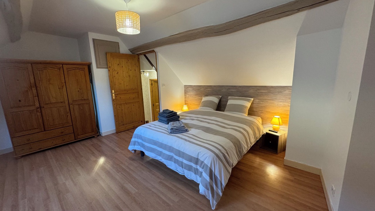 Photo of Bedroom in Perrigny-les-Dijon