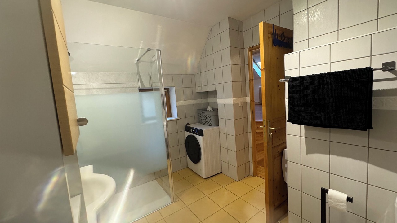 Photo of Bathroom in Perrigny-les-Dijon