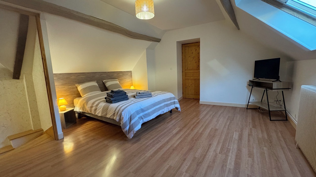 Photo of Bedroom in Perrigny-les-Dijon