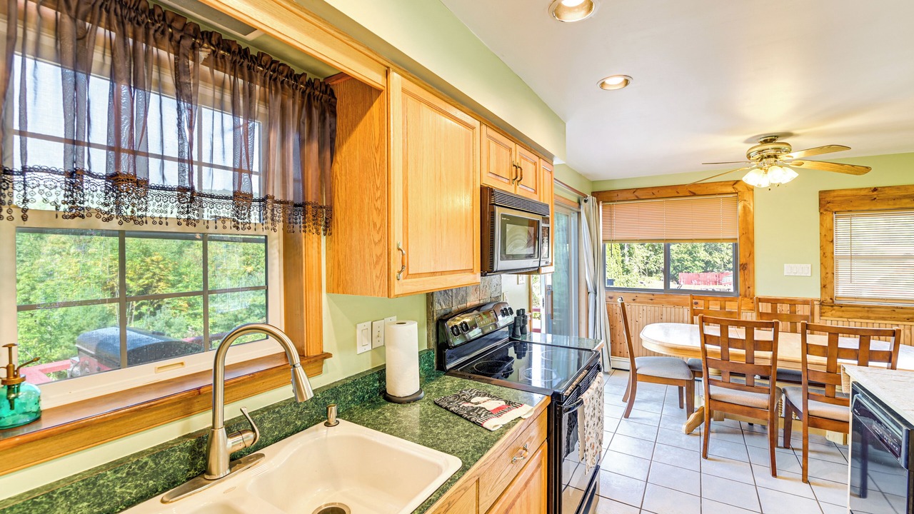 Photo of Kitchen in Lake George
