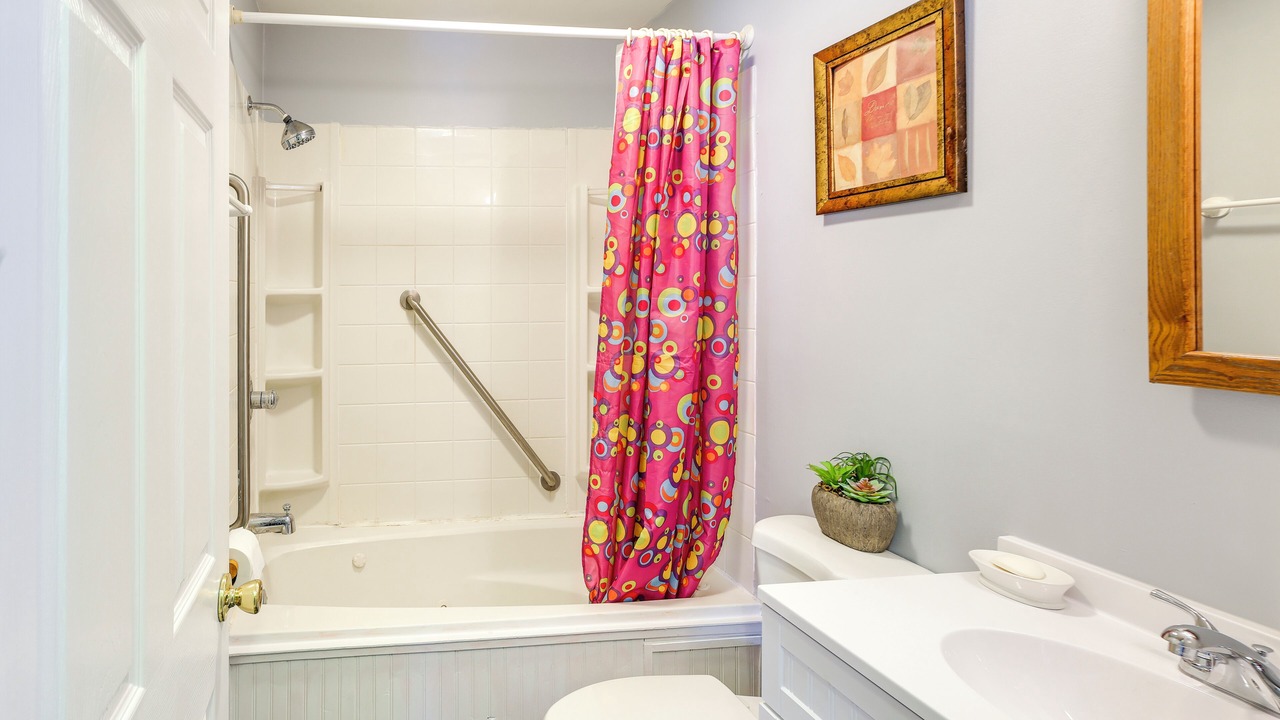 Photo of Bathroom in Lake George