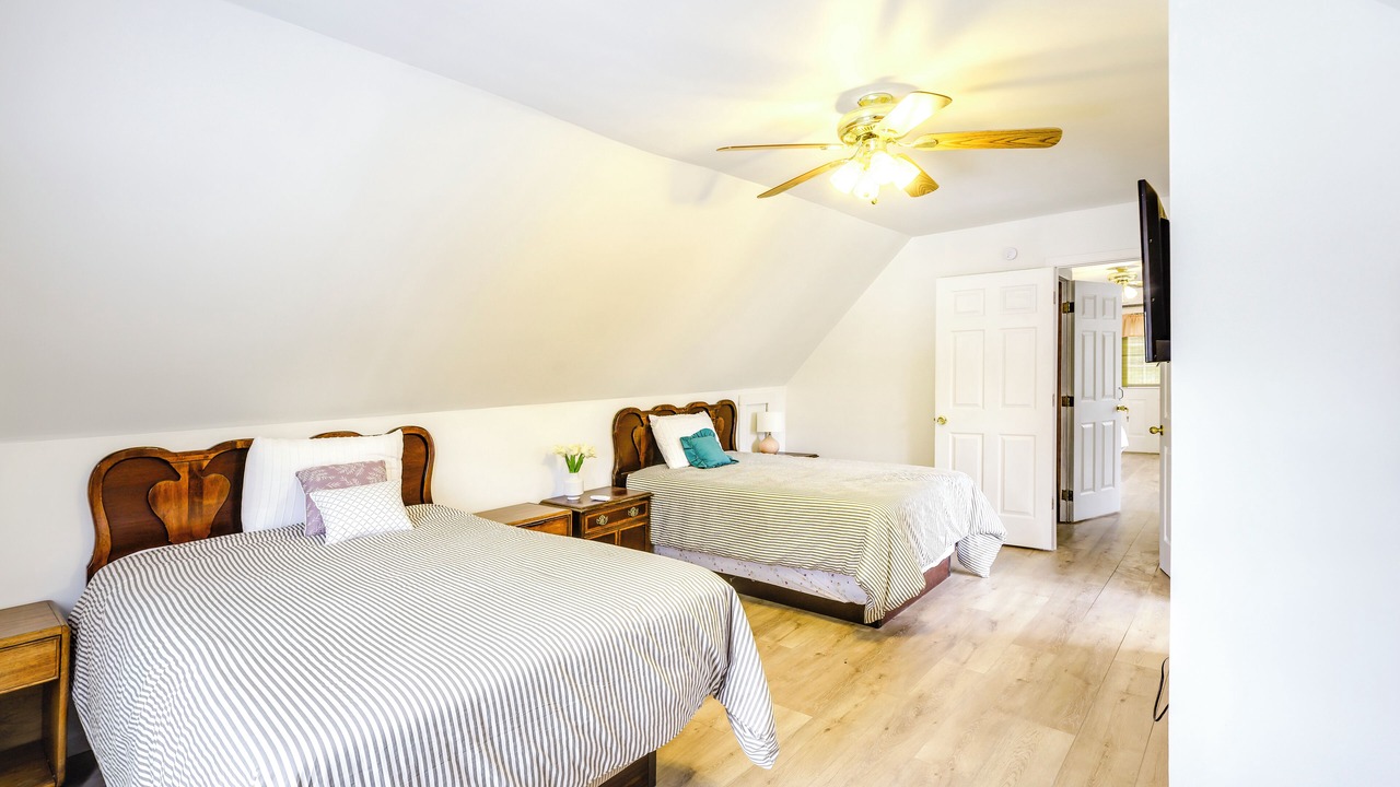Photo of Bedroom in Lake George