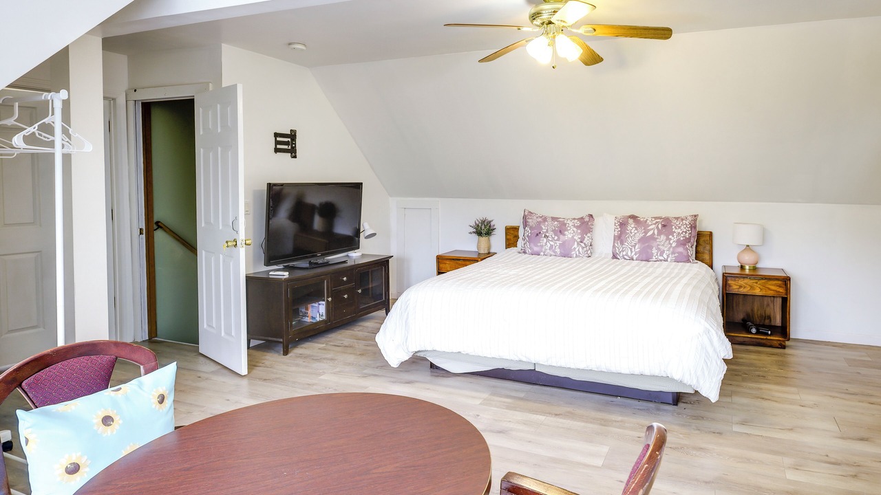 Photo of Bedroom in Lake George