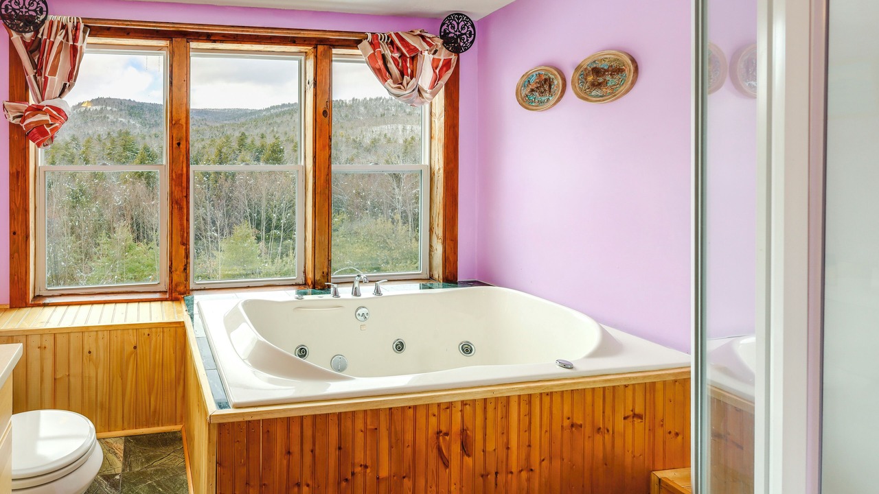 Photo of Bathroom in Lake George