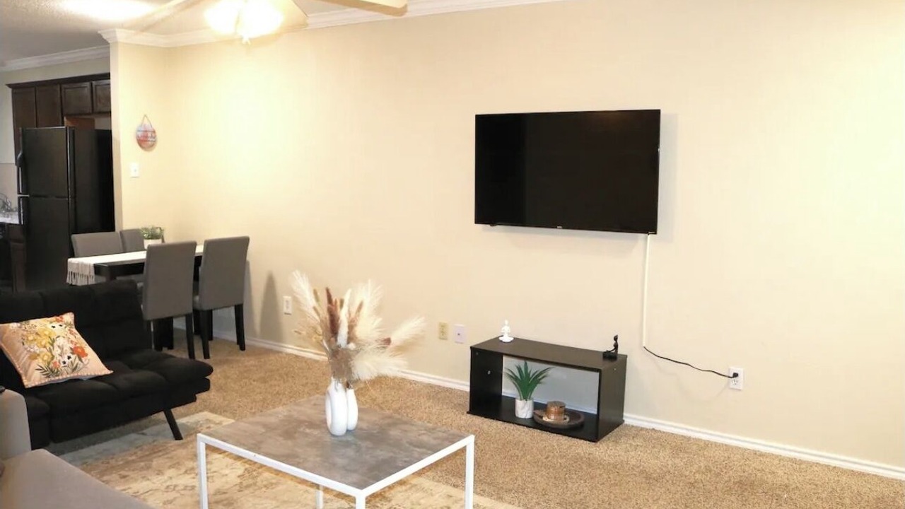 Photo of Livingroom in North by Northwest