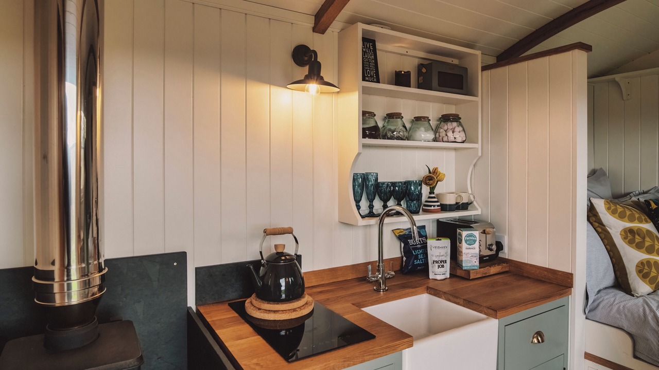 Photo of Others in Mabe