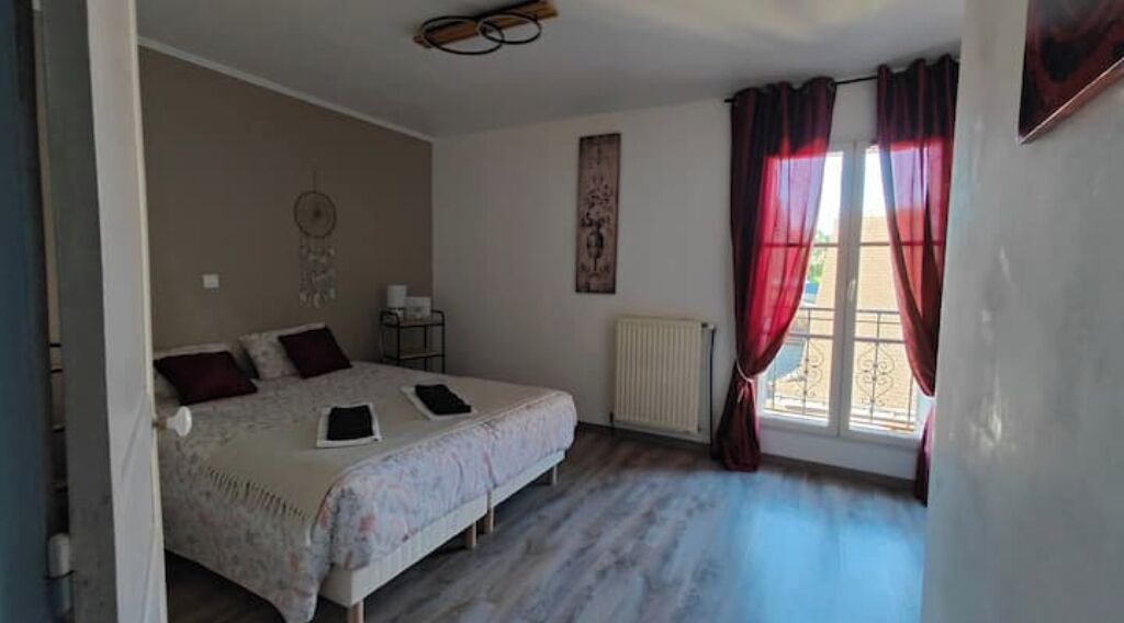 Photo of Bedroom in Montbazon