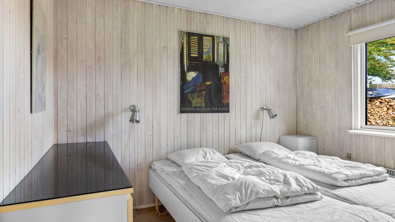 Photo of Others in Helnæs By