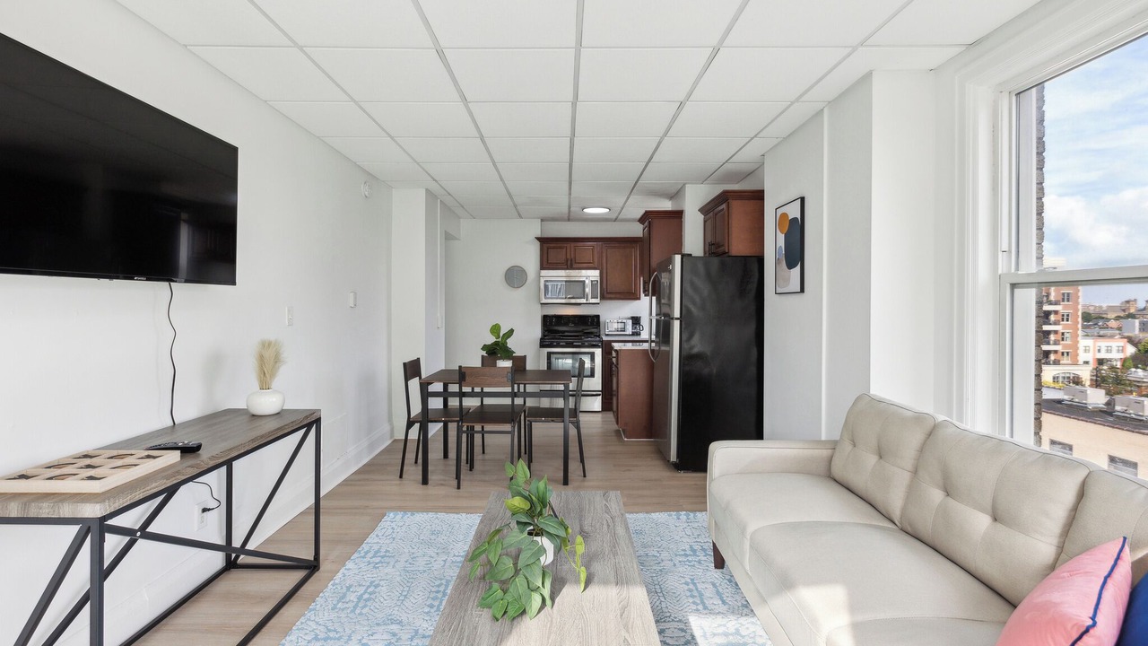 Photo of Livingroom in Central Business District