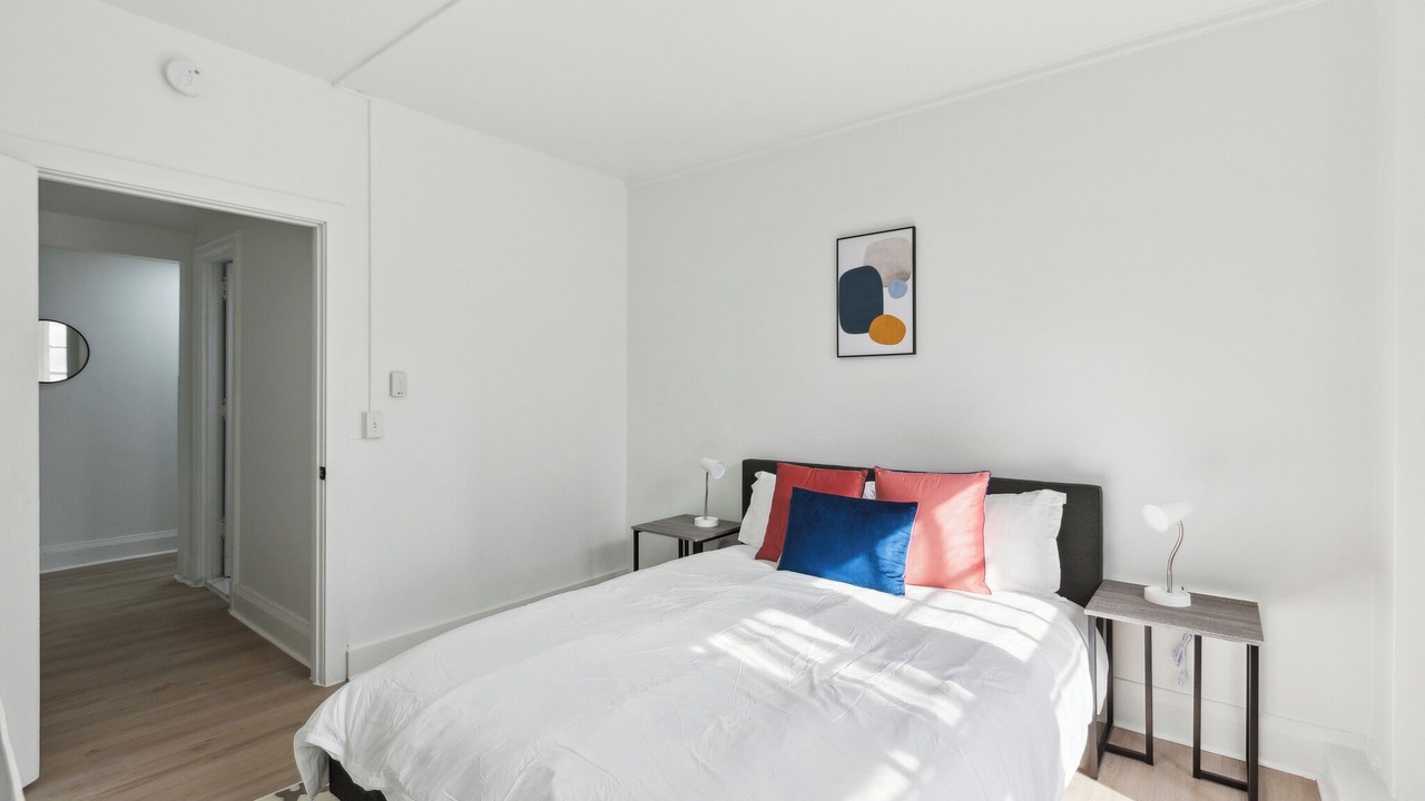 Photo of Bedroom in Central Business District