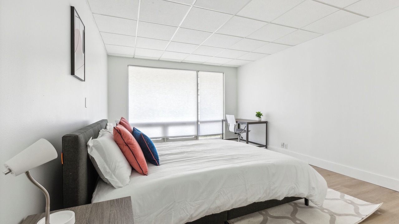 Photo of Bedroom in Central Business District