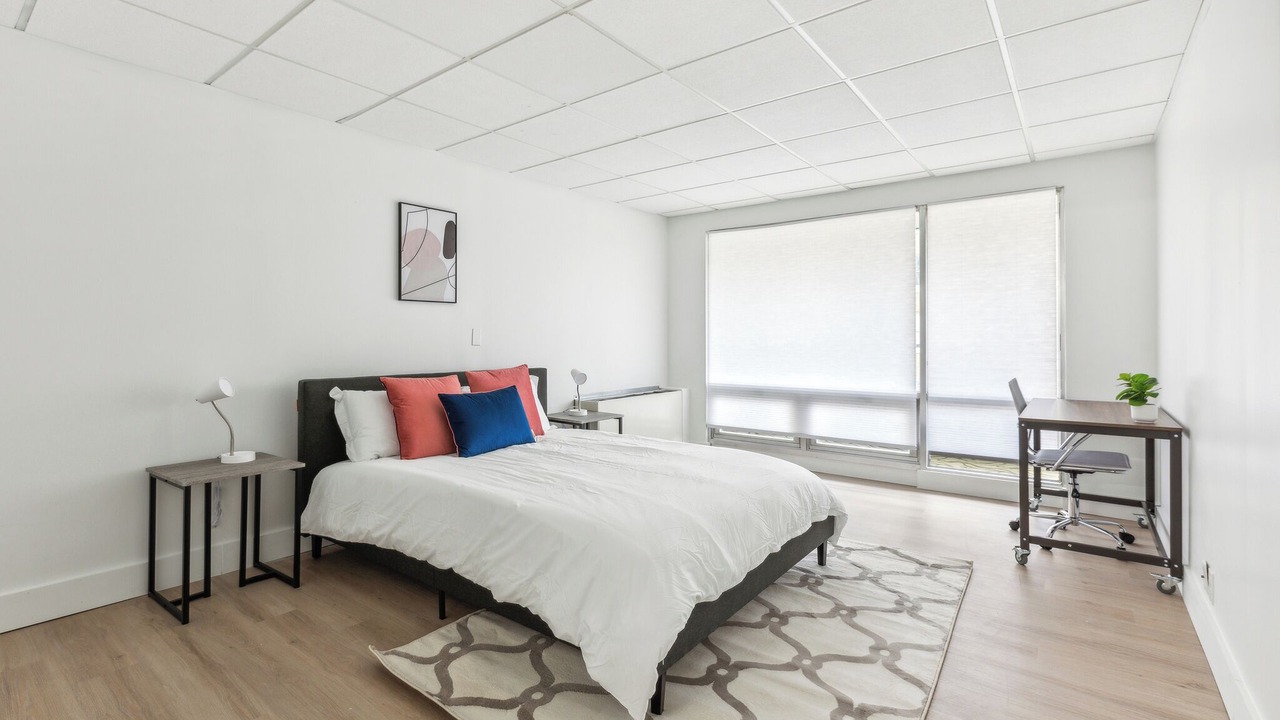 Photo of Bedroom in Central Business District