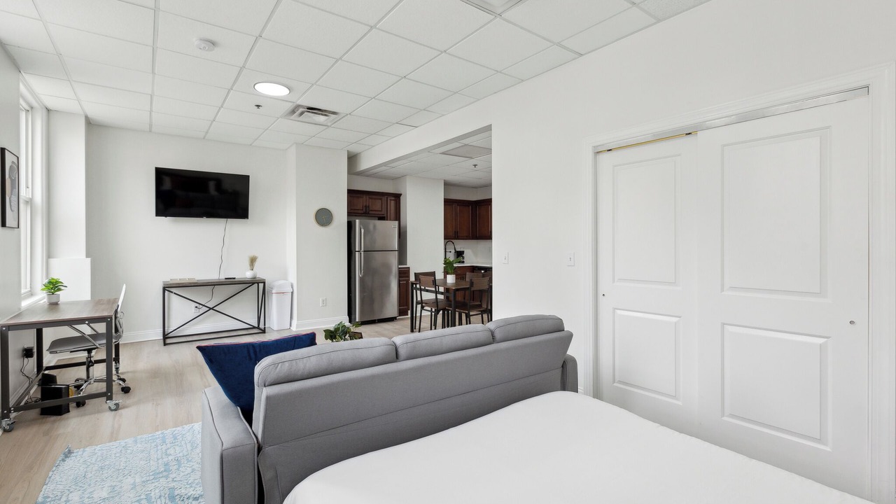 Photo of Bedroom in Central Business District