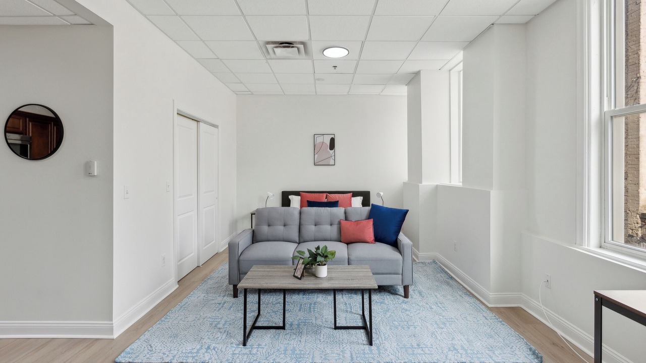Photo of Livingroom in Central Business District