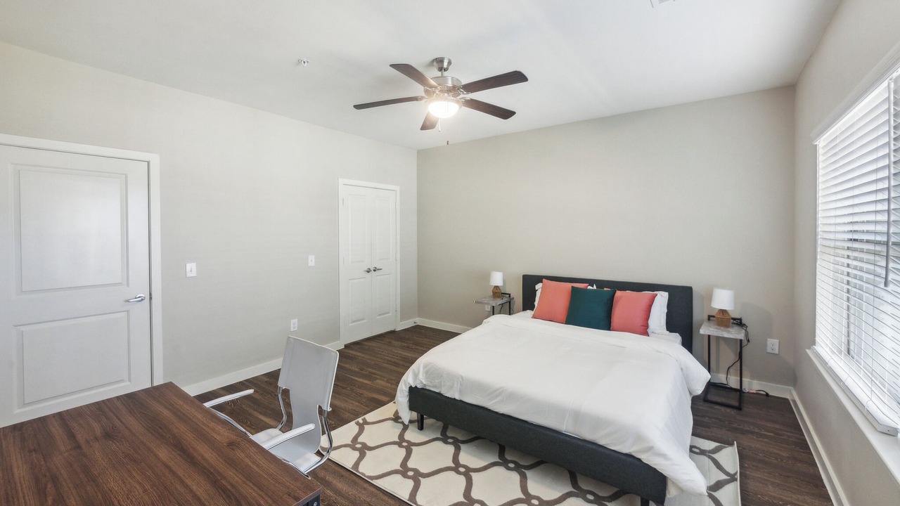 Photo of Bedroom in Willowbrook