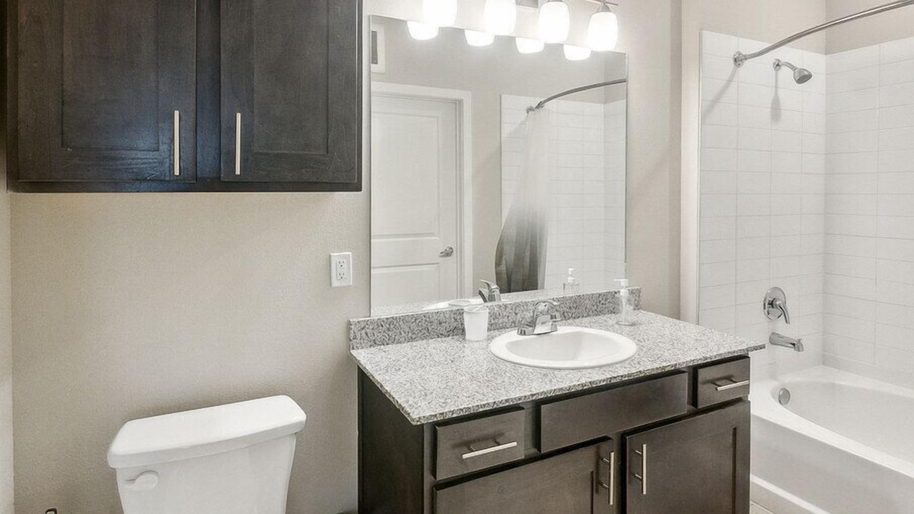 Photo of Bathroom in Willowbrook