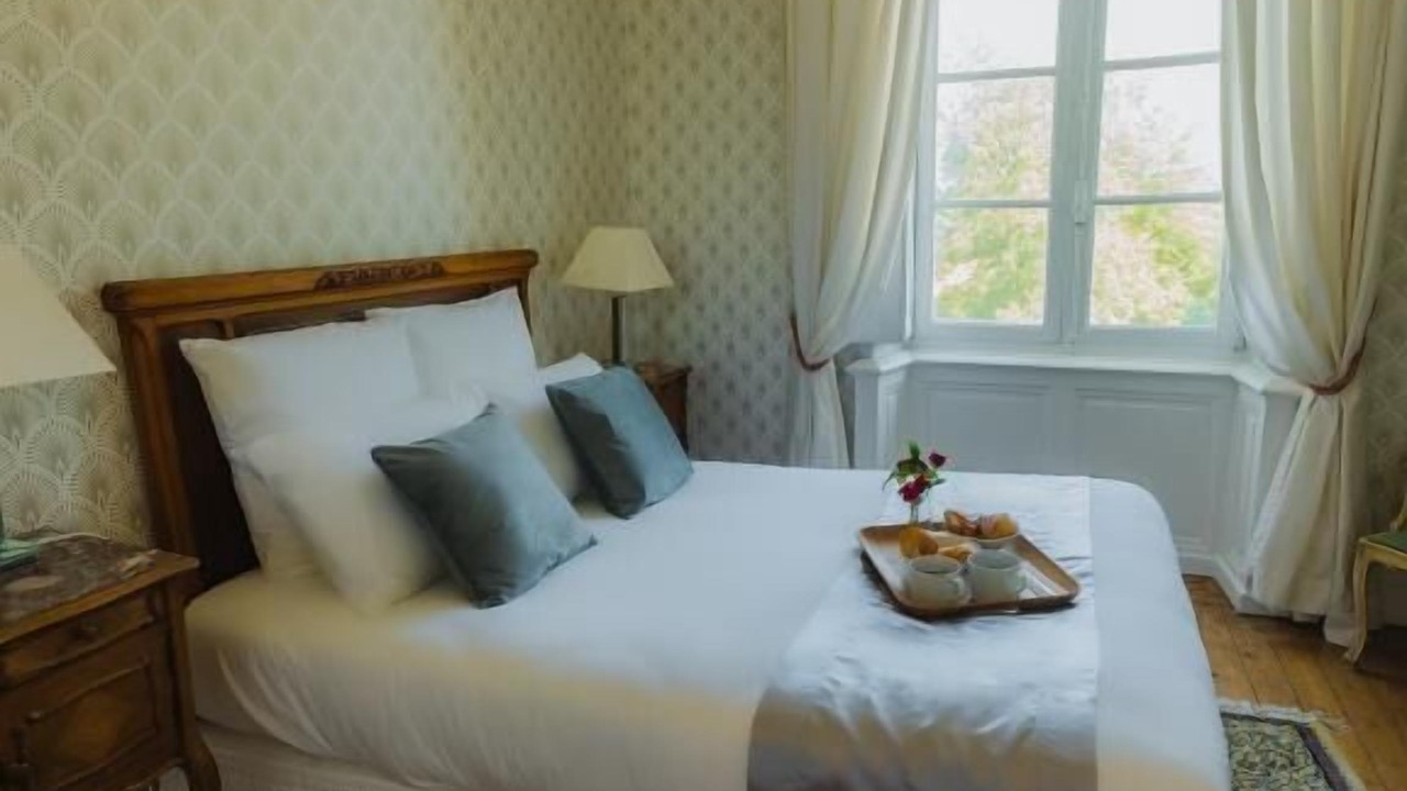 Photo of Bedroom in Saint-Sulpice-et-Cameyrac