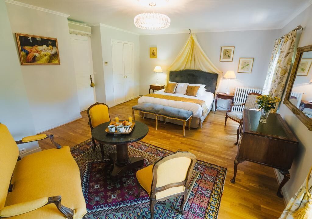 Photo of Bedroom in Saint-Sulpice-et-Cameyrac